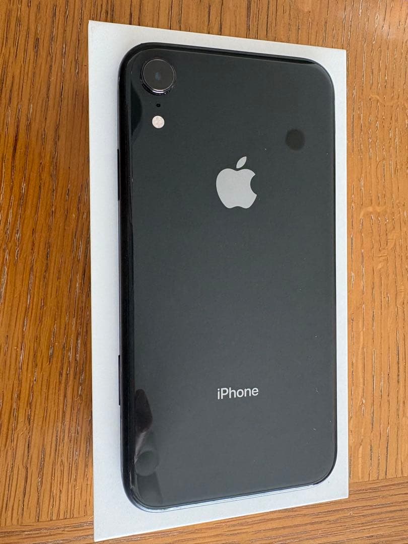 iPhone XR ブラック 本体 64GB SIMフリー
