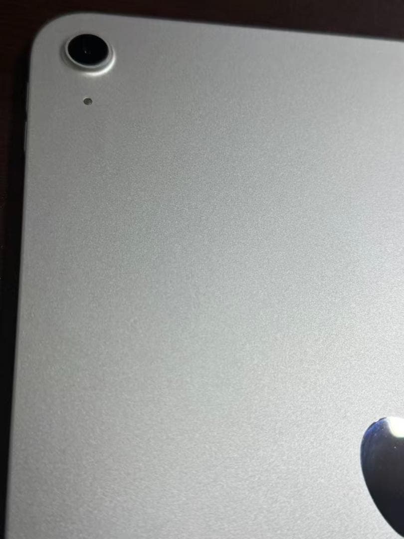 iPad 第10世代 256GB スターライト　本体 美品