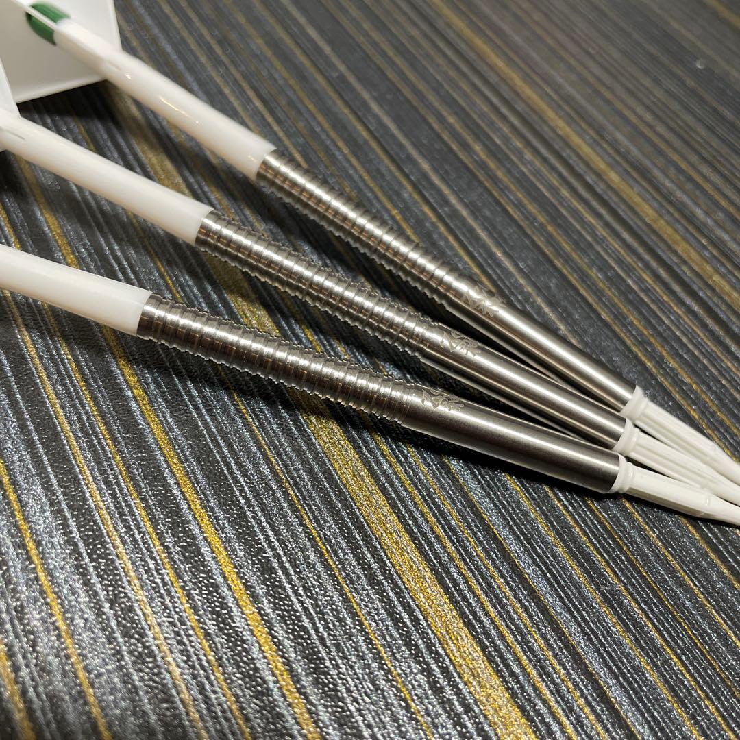 定価約10000円 ソフトダーツ ゼウス 神槍 20g カットかなり強め 大人気