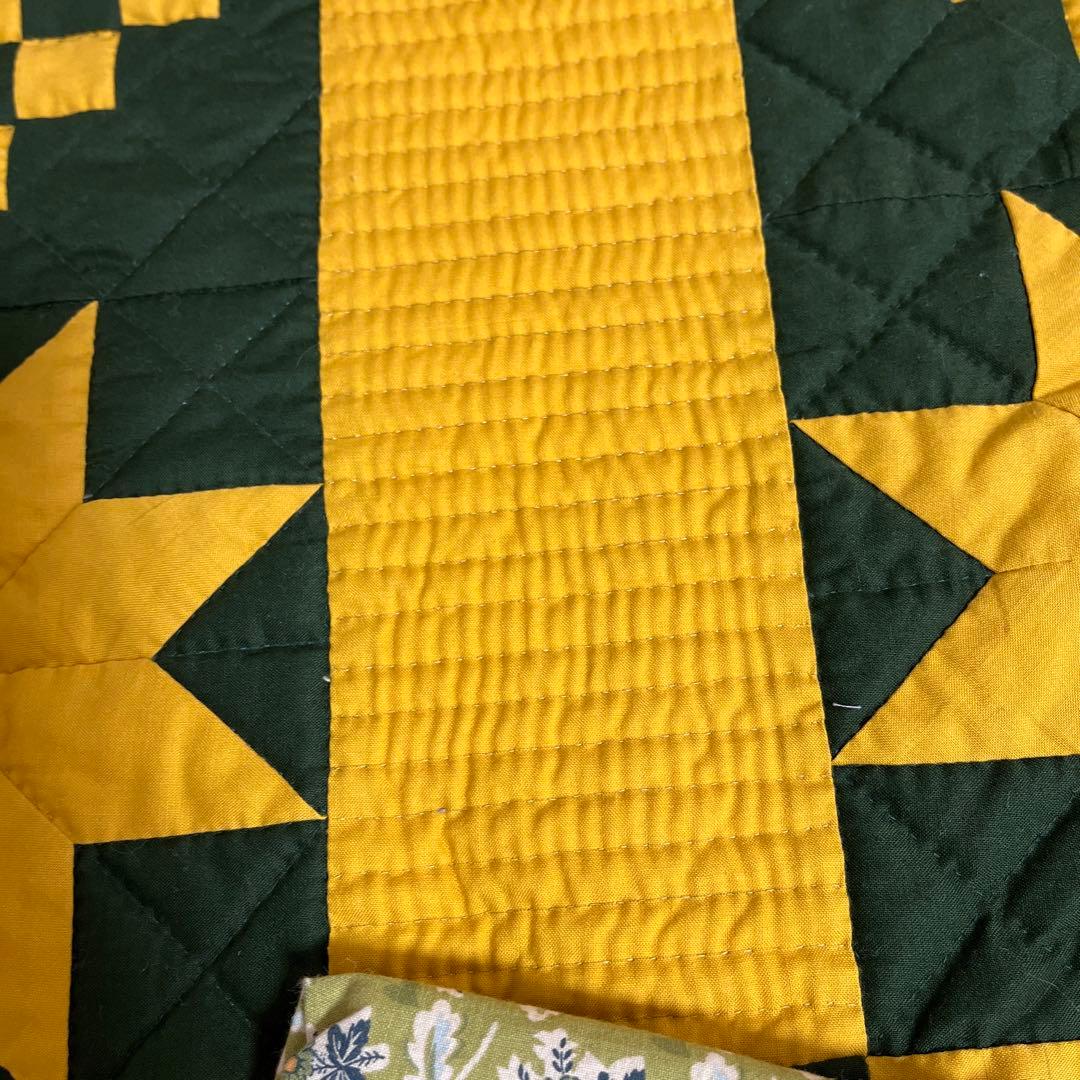 パッチワーク　レモンスター　後はキルトだけです、途中から縫われませんか。