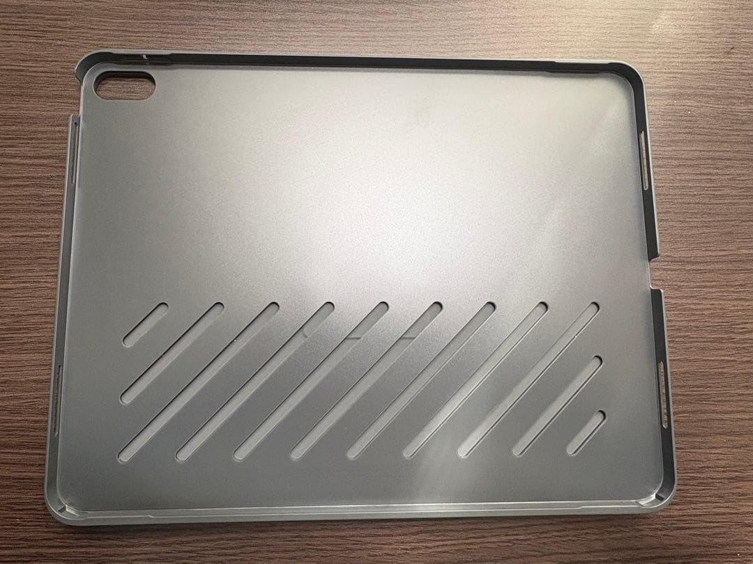 ESR Shift iPad Air 13インチ用キーボード付きケース