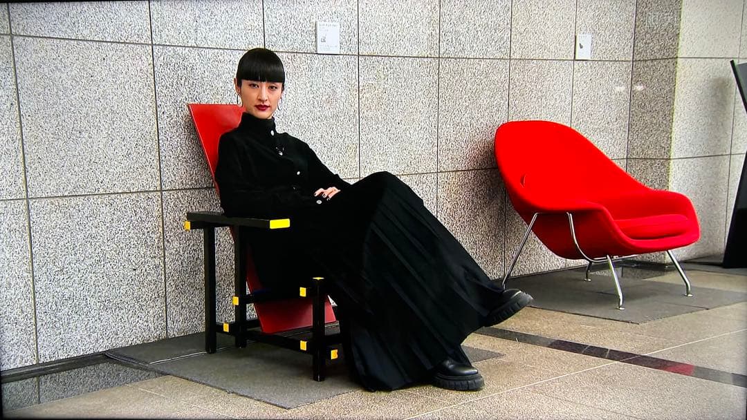 RED AND BLUE レッドアンドブルー リプロダクト チェア ポストモダン