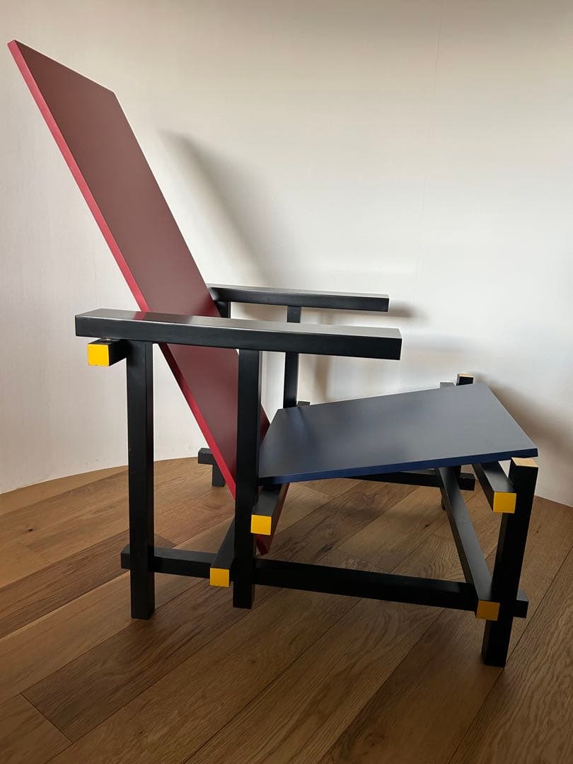 RED AND BLUE レッドアンドブルー リプロダクト チェア ポストモダン