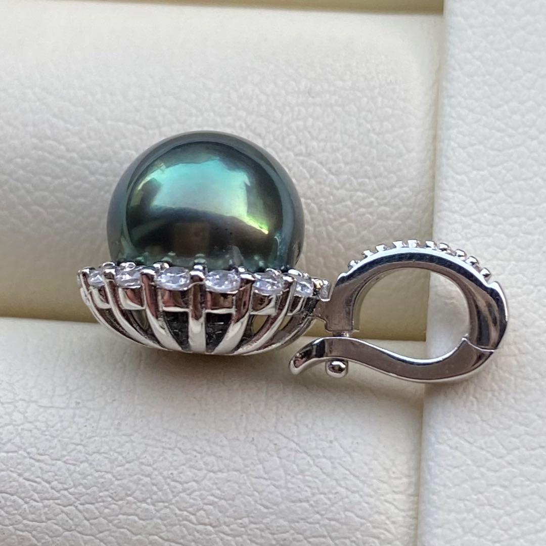 本真珠　南洋黒蝶真珠ネックレストップ　9.7mmピーコックグリーンPT799