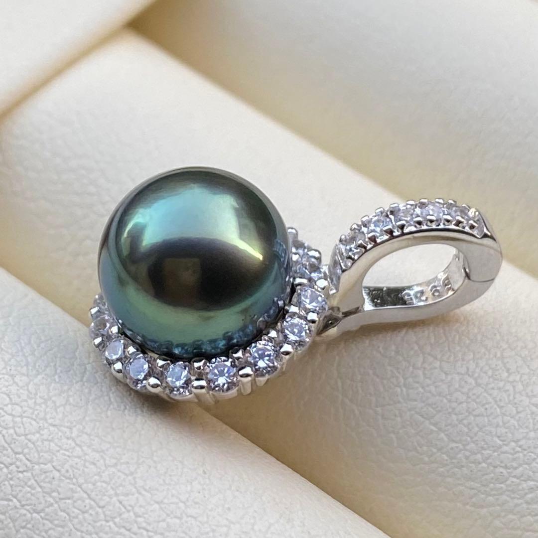 本真珠　南洋黒蝶真珠ネックレストップ　9.7mmピーコックグリーンPT799