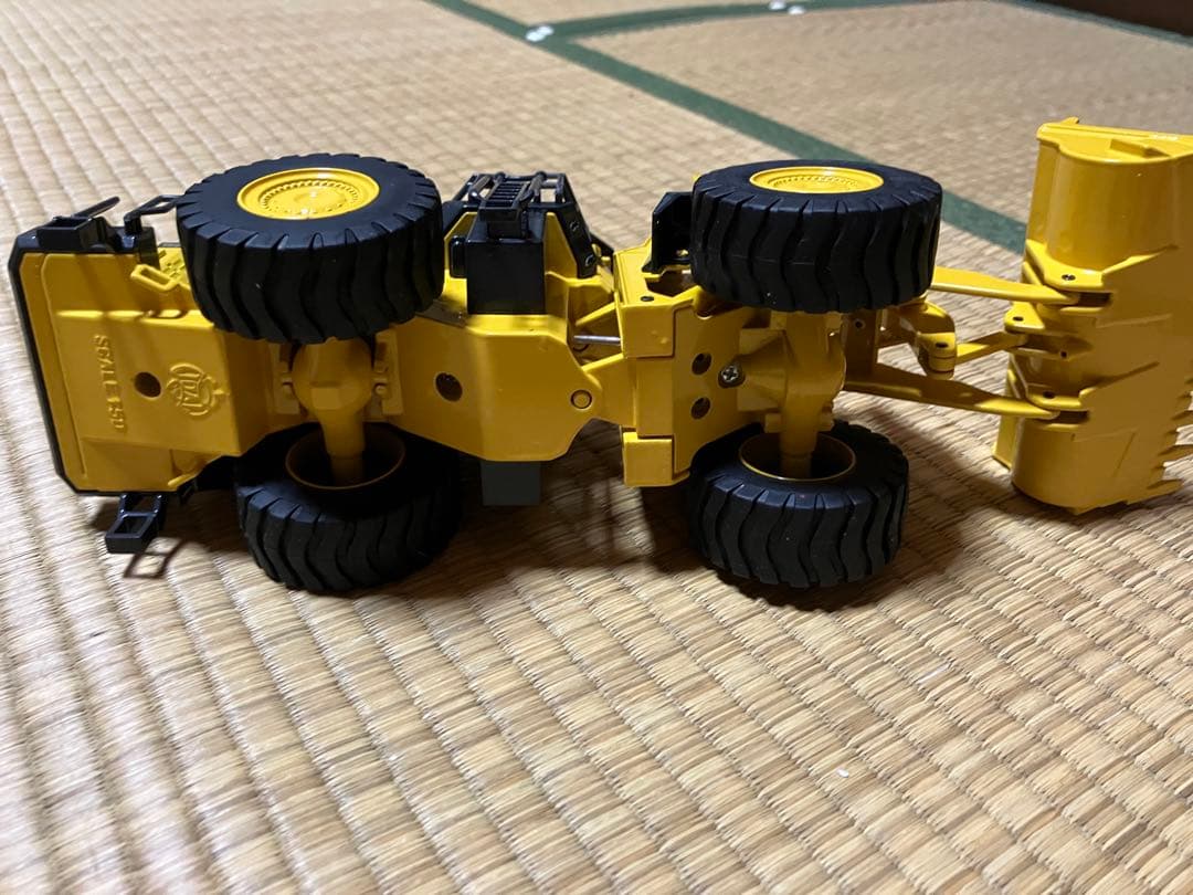 コマツ KOMATSU WA900-3 & PC200-8 セット