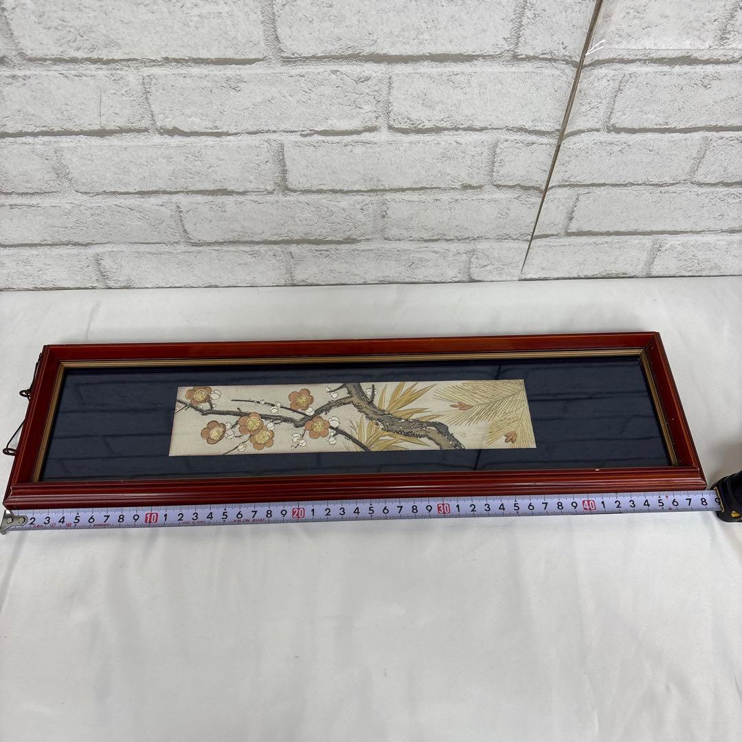桂月作 金属レリーフ 額装 梅 松 壁掛け 工芸品 和風