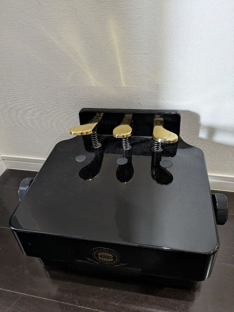 ピアノペダル 3つのペダル付き 黒