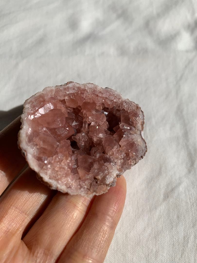 【天然石】高品質 ピンクアメジスト 原石 ジオード (アルゼンチン産)