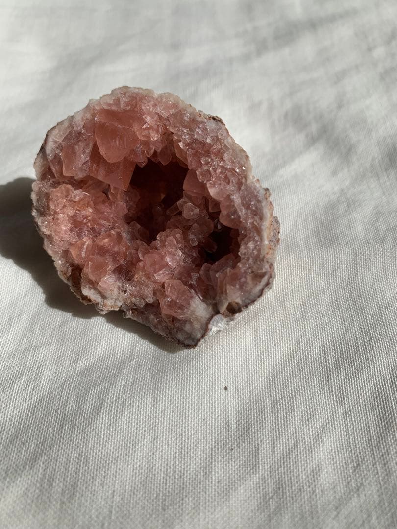 【天然石】高品質 ピンクアメジスト 原石 ジオード (アルゼンチン産)