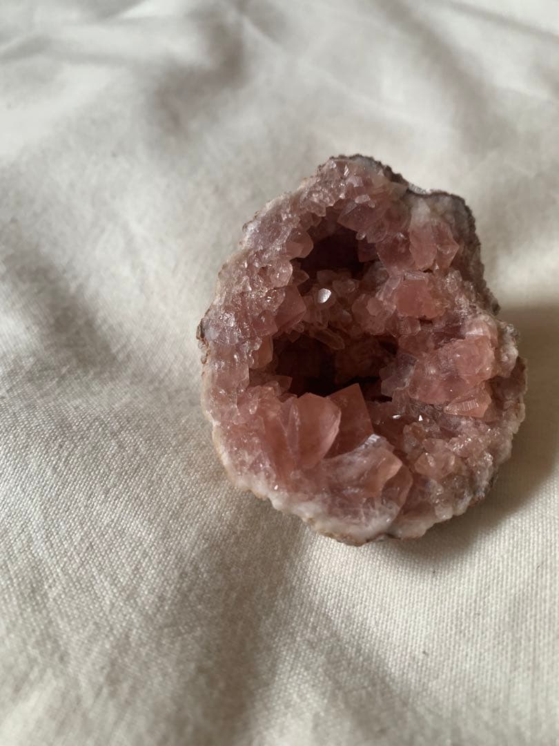 【天然石】高品質 ピンクアメジスト 原石 ジオード (アルゼンチン産)