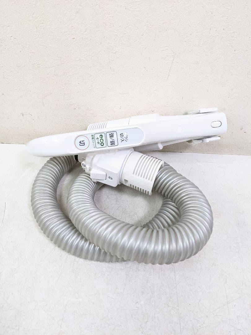 東芝 VC-S610X-W 2022年製 サイクロン式掃除機 ヘッド無し