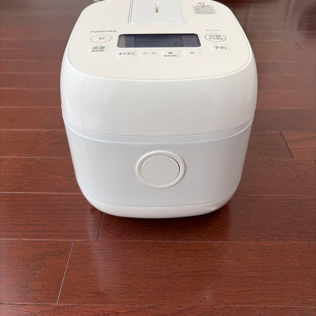 TOSHIBA IHジャー炊飯器 ３合炊き　RC-5ZXT 2024年製