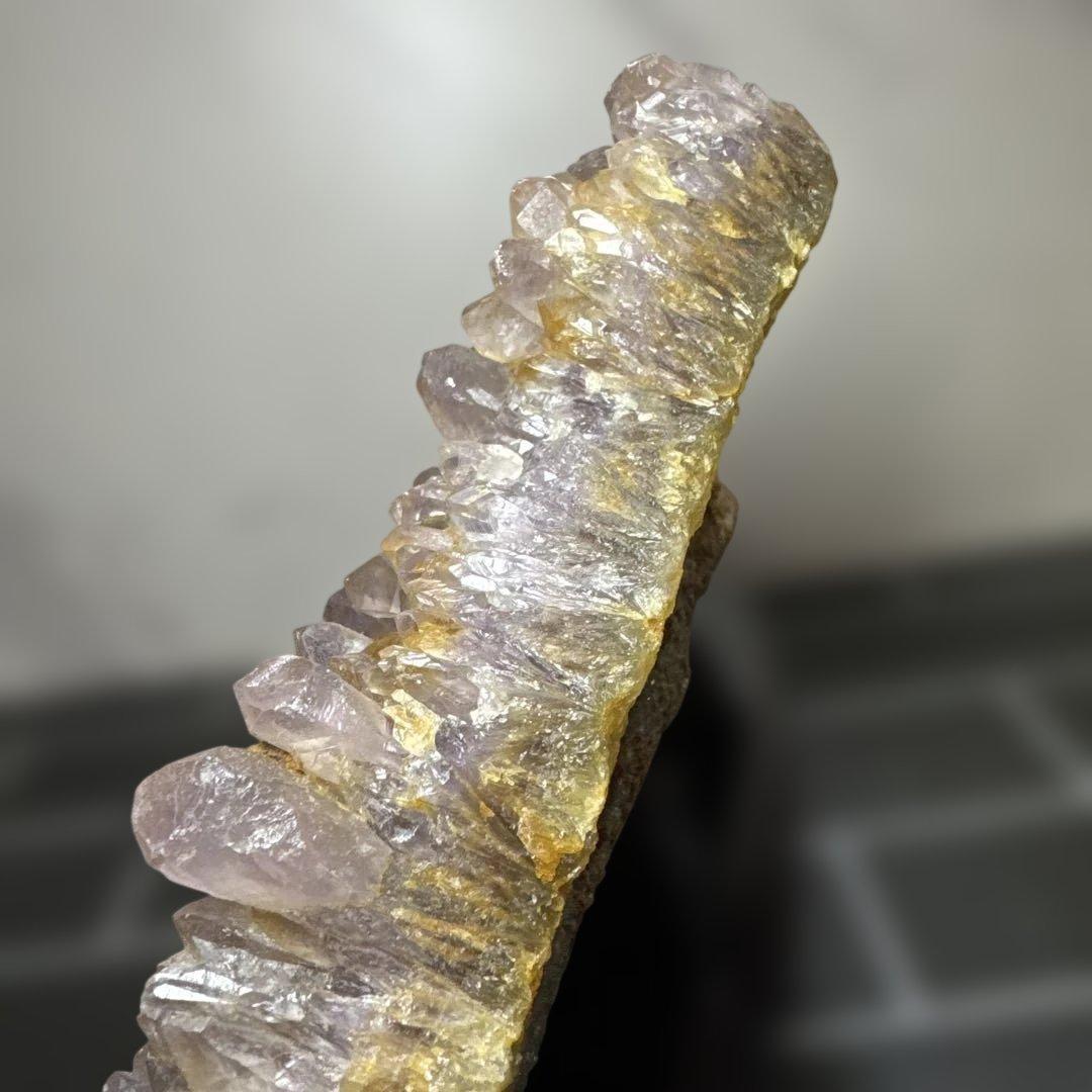 ブラジル産アメジストクラスター約1.7kg台座付