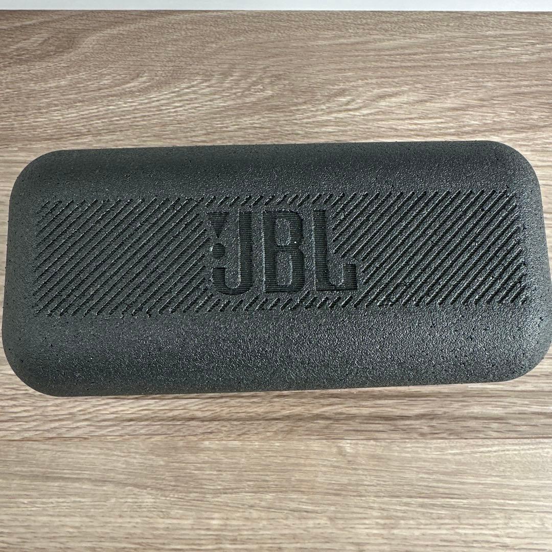 【JBL FLIP5 ワイヤレススピーカー】
