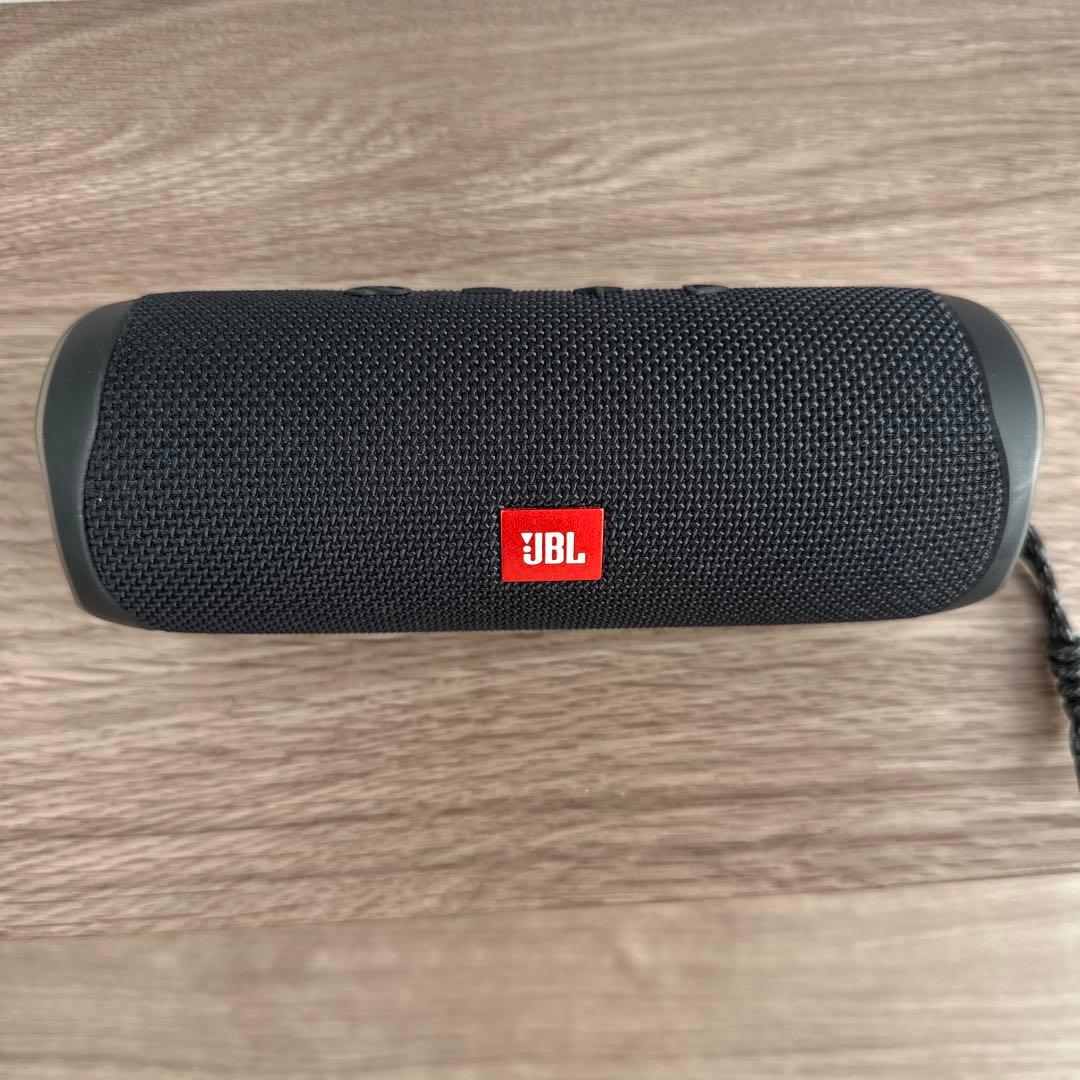 【JBL FLIP5 ワイヤレススピーカー】