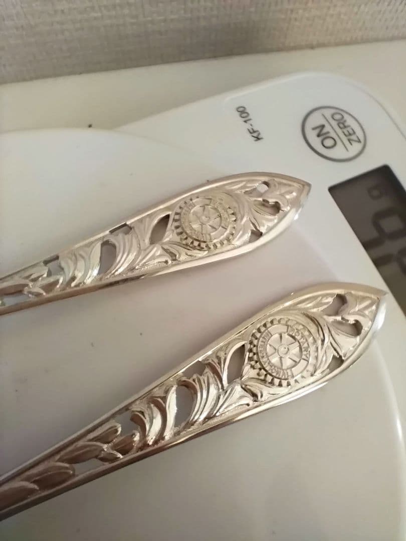 銀製　スプーン　装飾　透かし　　ペア