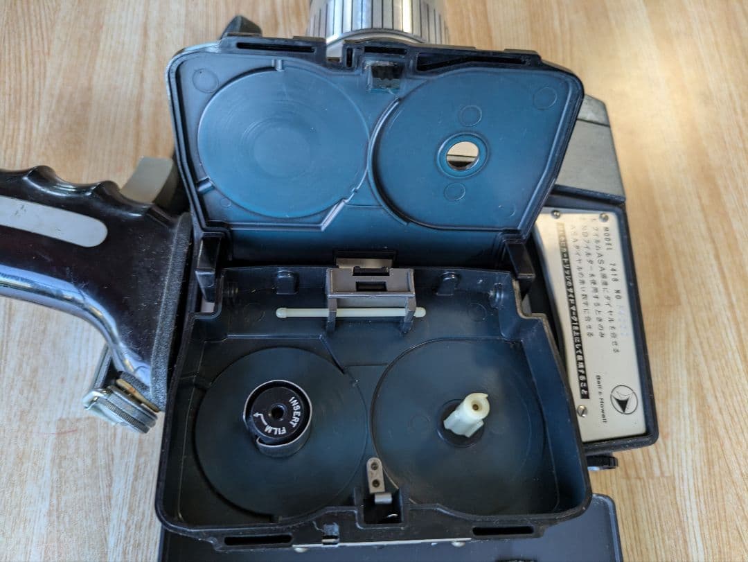 Bell & Howell Super 8mm カメラ