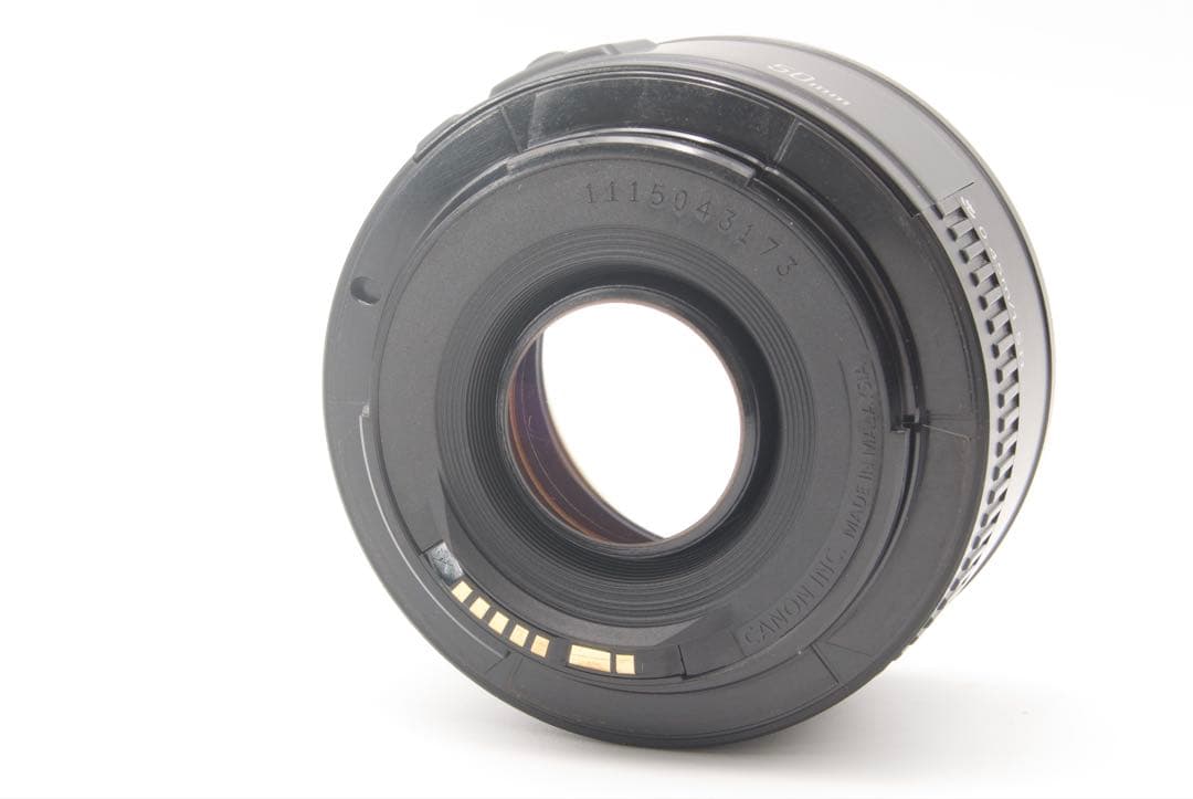 Canon EOS 6D 単焦点レンズキット フルサイズ　美品　デジタル一眼レフ