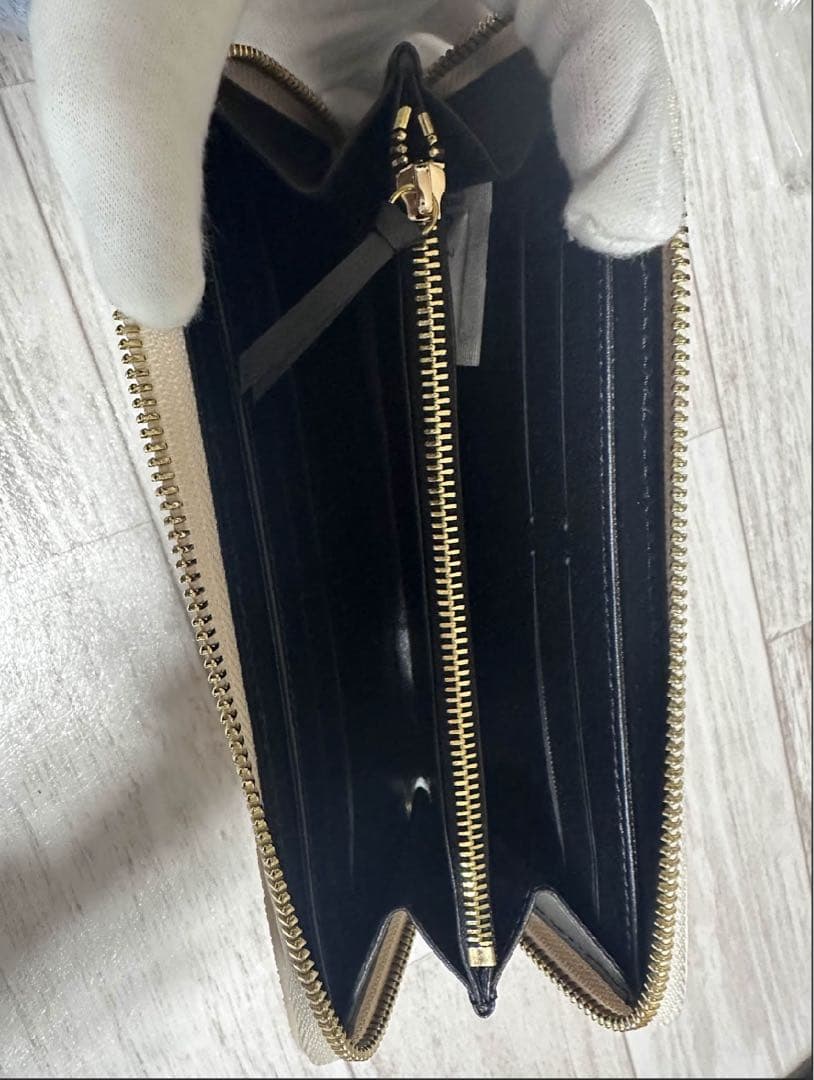 ✨在庫わずか✨タイ産 スティングレー チャック付き 財布 長財布 ギフトベージュ