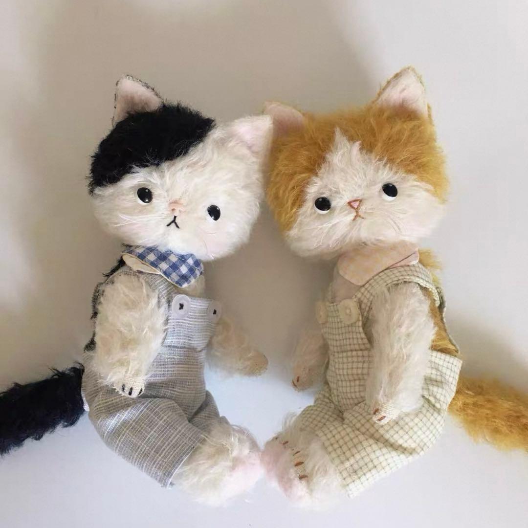 ミックスカラーの仔猫 茶白色 アーティストベア 海外作家様 ハンドメイド