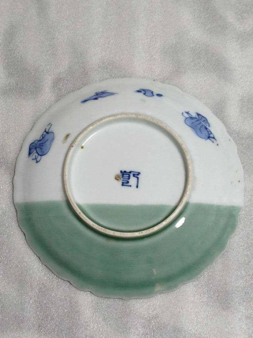 古伊万里　青磁　染付　風景皿　中皿　骨董　輪花形