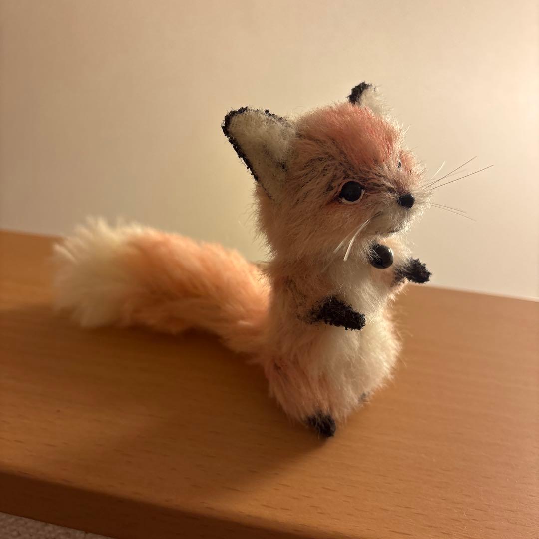 ハンドメイド　HiNo pixy 小狐　ピンク