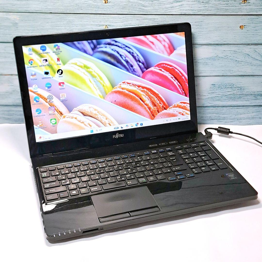 b12 設定済 富士通ノートパソコン i3/500GB Windows11