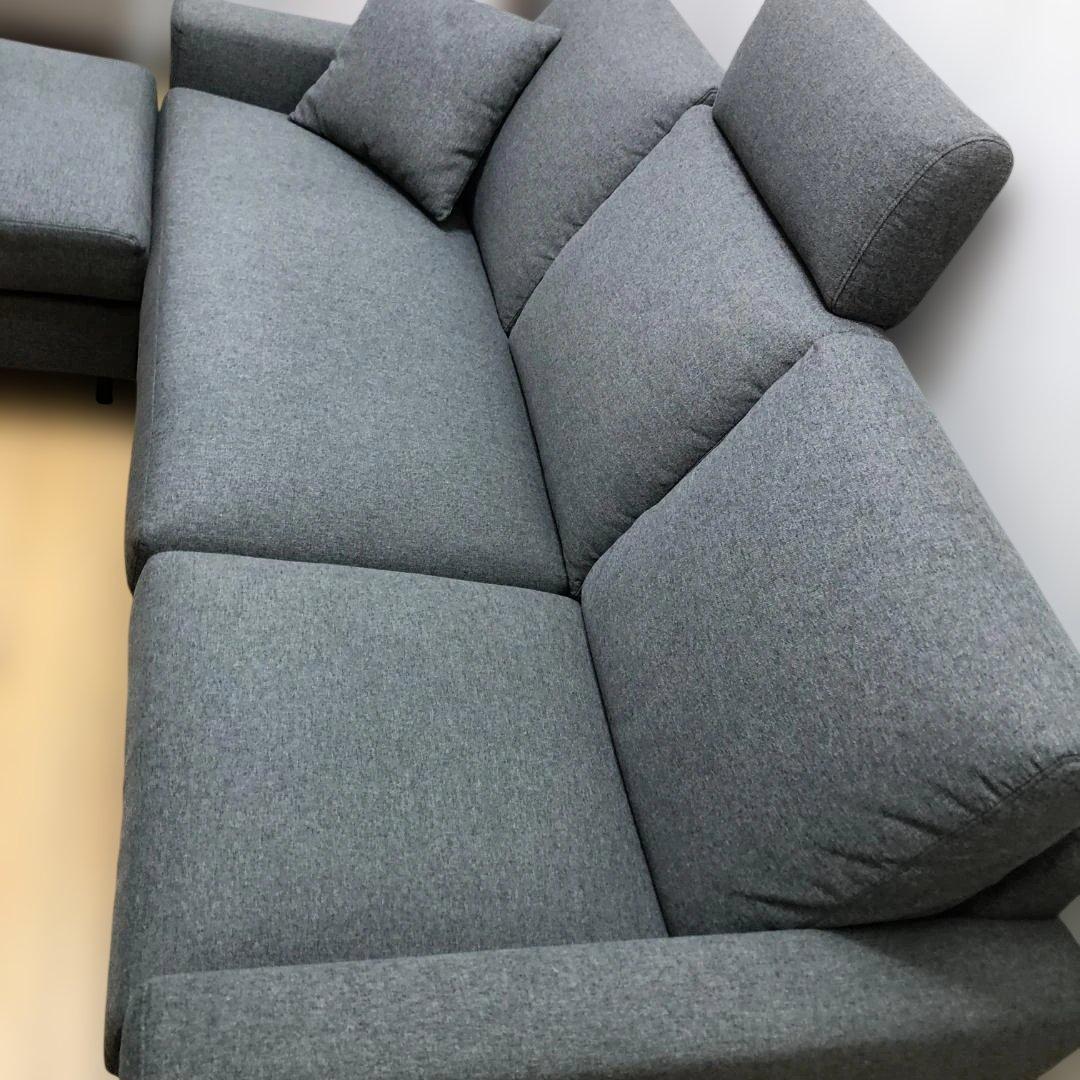 ニトリ 布張り 3人掛け ソファ オットマン付 ヘッドレスト付 260207-6