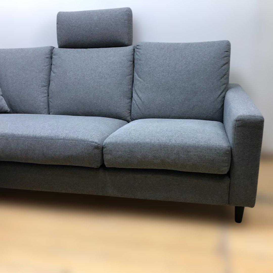 ニトリ 布張り 3人掛け ソファ オットマン付 ヘッドレスト付 260207-6