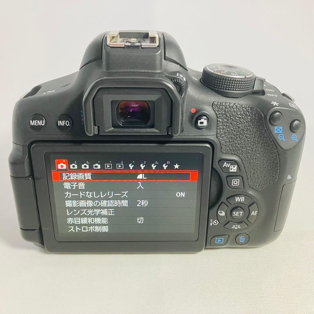 【Wi-Fi搭載】Canon Kiss X8i ダブルズームセット★自撮りOK