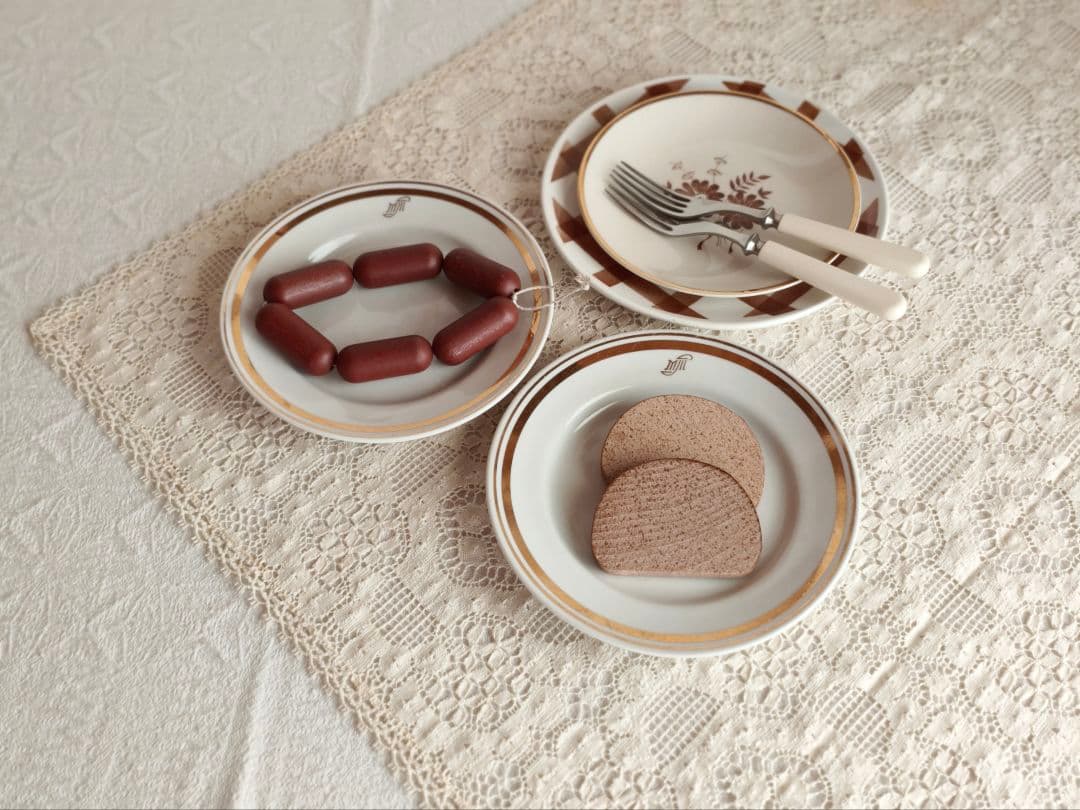 * old vintage ❀ 金色ラインの ケーキプレートSET