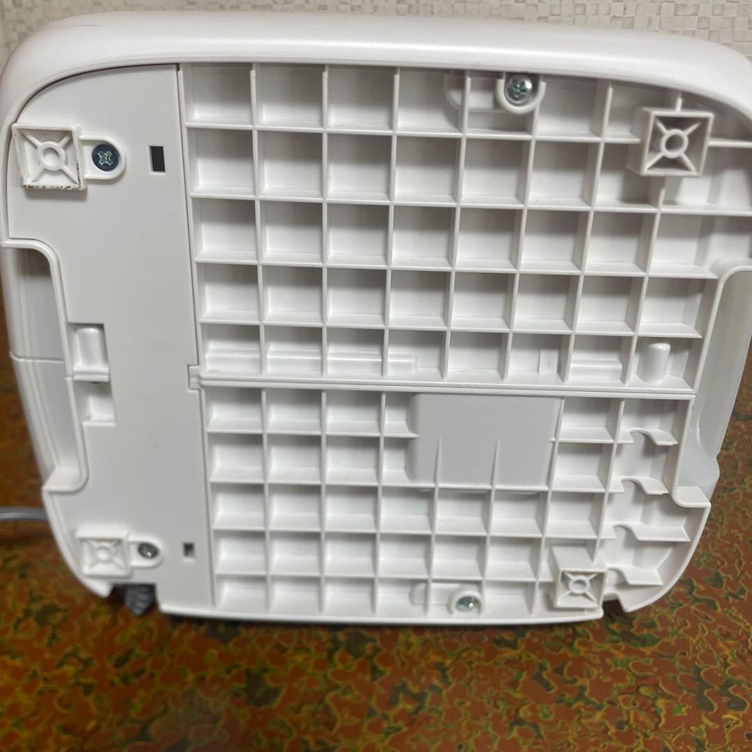 【美品】SHARP 加熱気化式加湿器　HV-P75-W