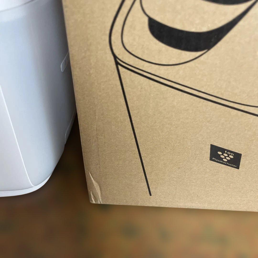 【美品】SHARP 加熱気化式加湿器　HV-P75-W