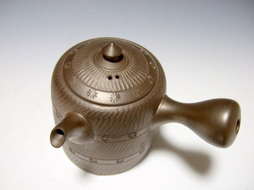 萬古焼 森 伊呂久 造 釣鐘形 横手 急須 共箱 / 万古焼