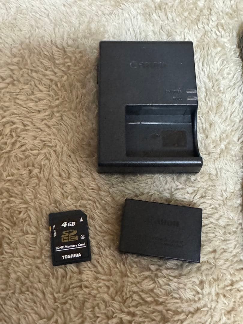 abc Canon EOS Kiss X10 ダブルレンズキット