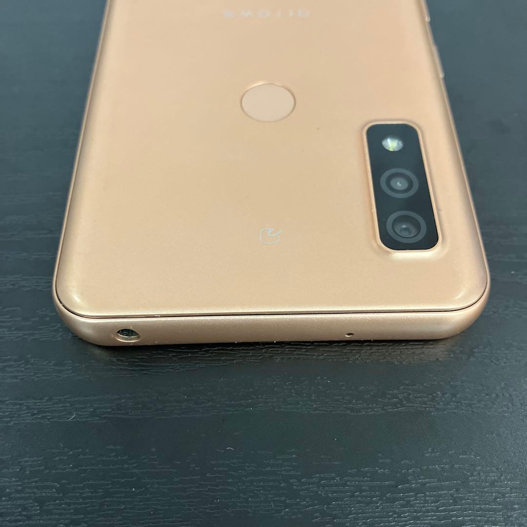 arrows We FCG01 64GB ゴールド