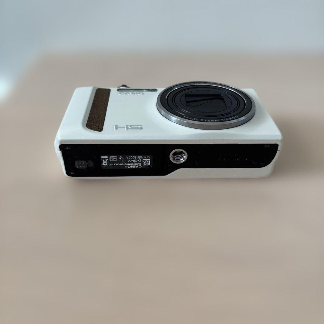 【難あり】 CASIO EXILIM EX-ZR400 白　ジャンク品