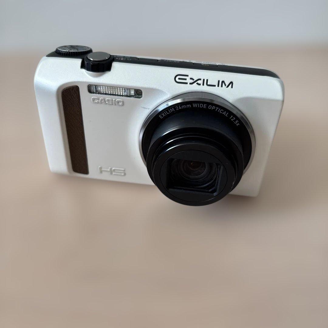 【難あり】 CASIO EXILIM EX-ZR400 白　ジャンク品