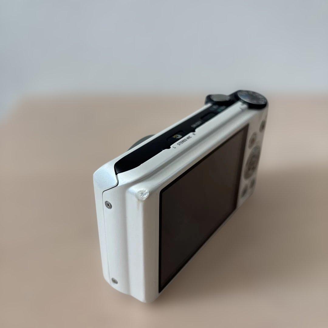 【難あり】 CASIO EXILIM EX-ZR400 白　ジャンク品