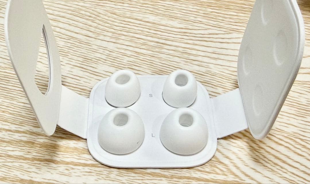 【純正・付属品未使用】Apple AirPods Pro 第1世代、本体付属品