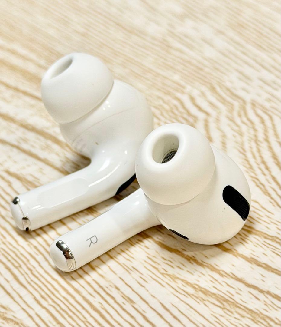 【純正・付属品未使用】Apple AirPods Pro 第1世代、本体付属品