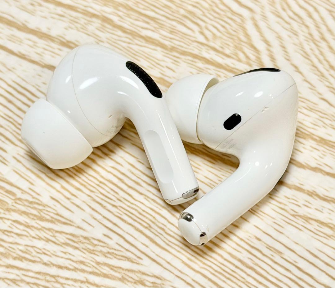 【純正・付属品未使用】Apple AirPods Pro 第1世代、本体付属品