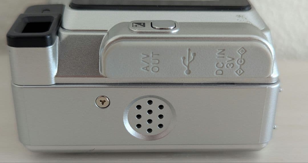FUJIFILM FinePix E510 富士フィルム　単三電池起動　コンデジ