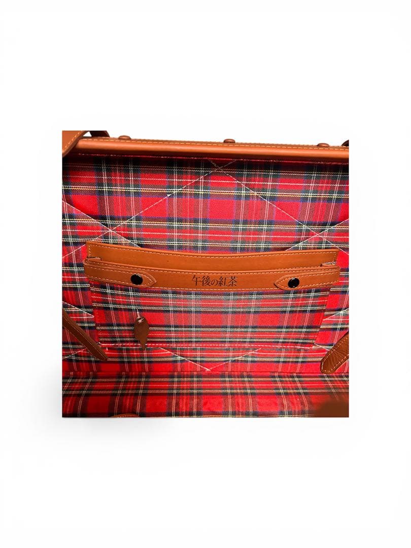 超希少「キリン 午後の紅茶」の懸賞で配布された「コイズミトランク」