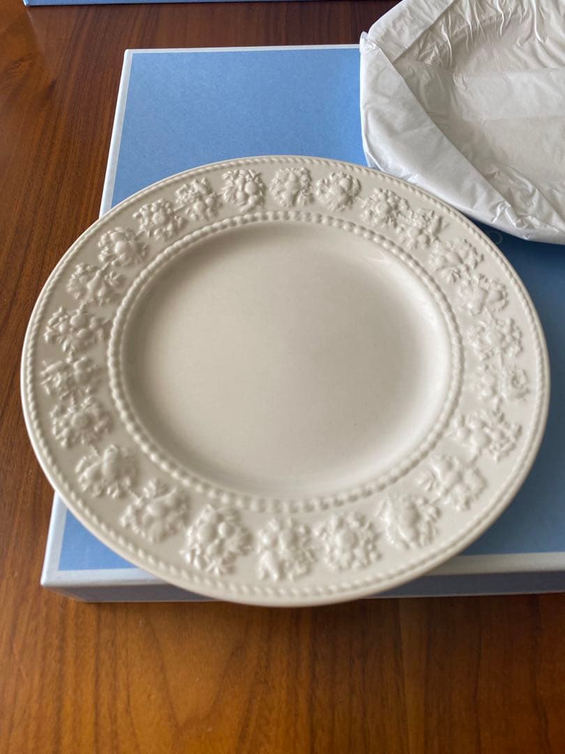 ⭐︎新品未使用⭐︎  プレート2種類、ボウルセット　箱あり