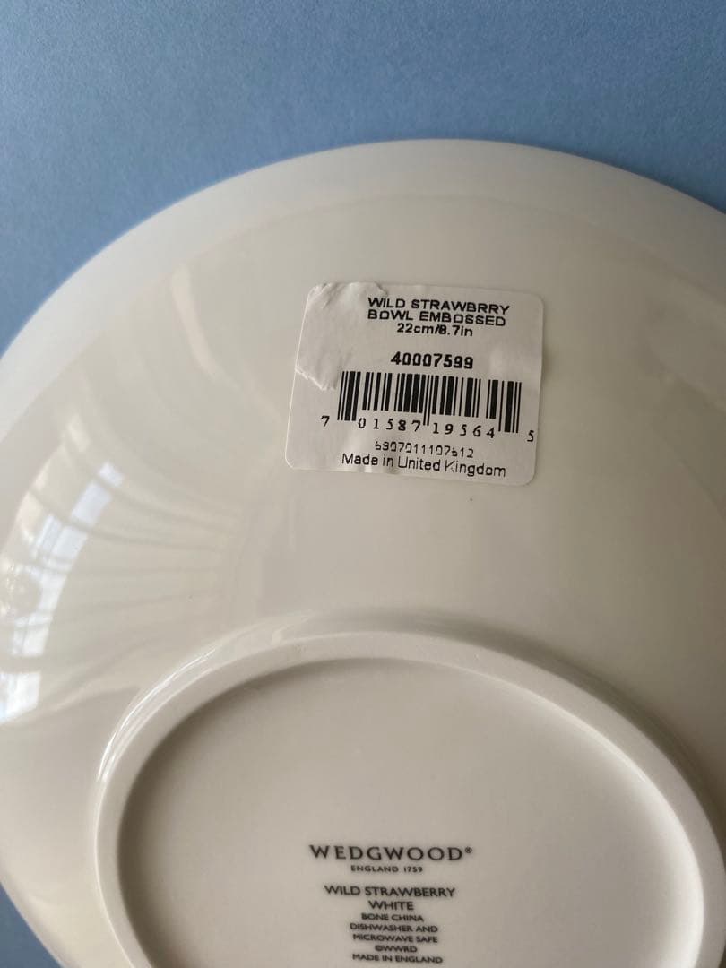 ⭐︎新品未使用⭐︎  プレート2種類、ボウルセット　箱あり