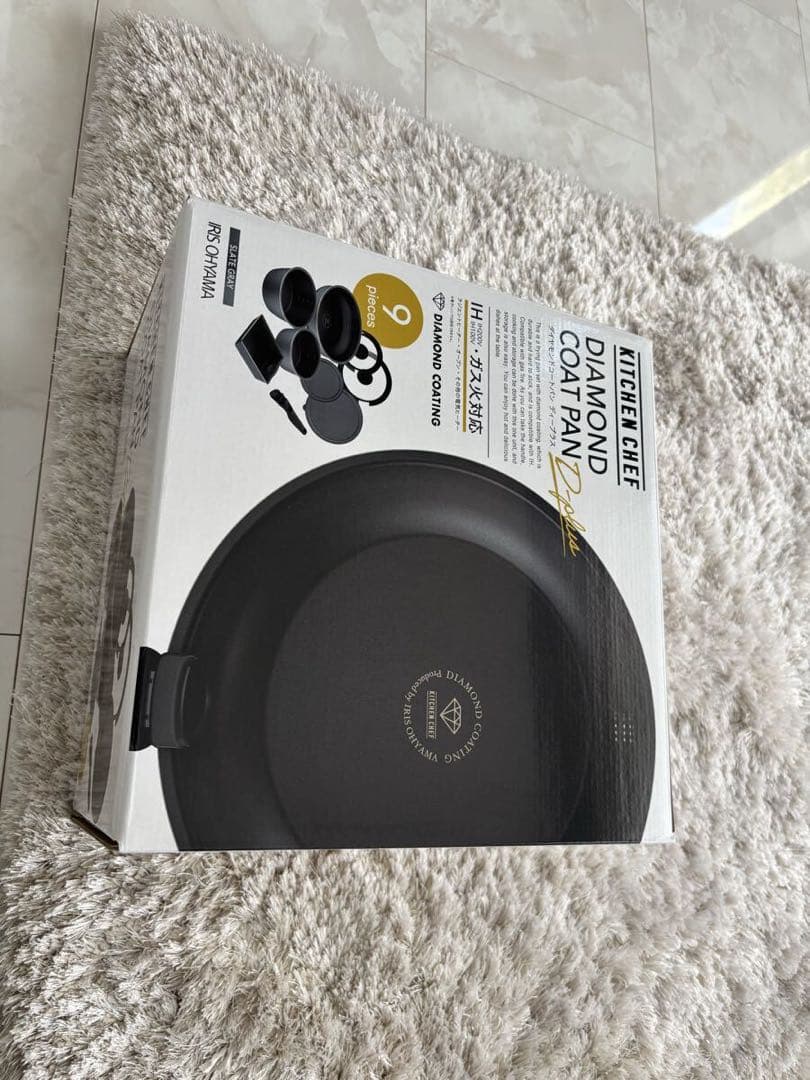 新品　未使用　アイリスオーヤマ ダイヤモンドコートパン ディープラス 9点セット