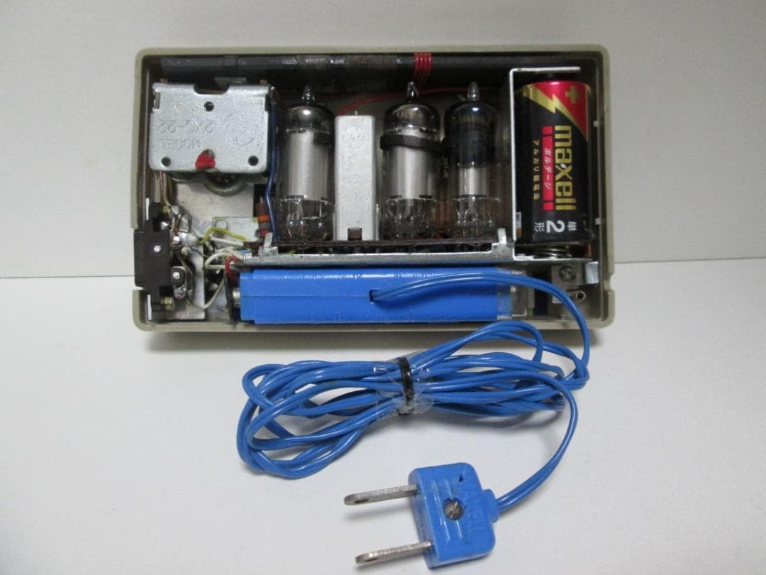 ナショナル.真空管式ポータブルラジオ　3B-267　レザーケース付き