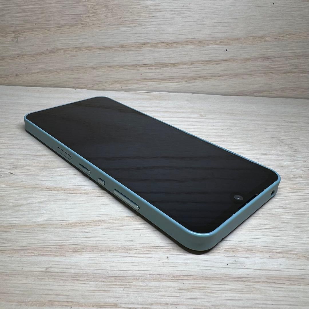 シャープ AQUOS wish SHG06本体 A1221